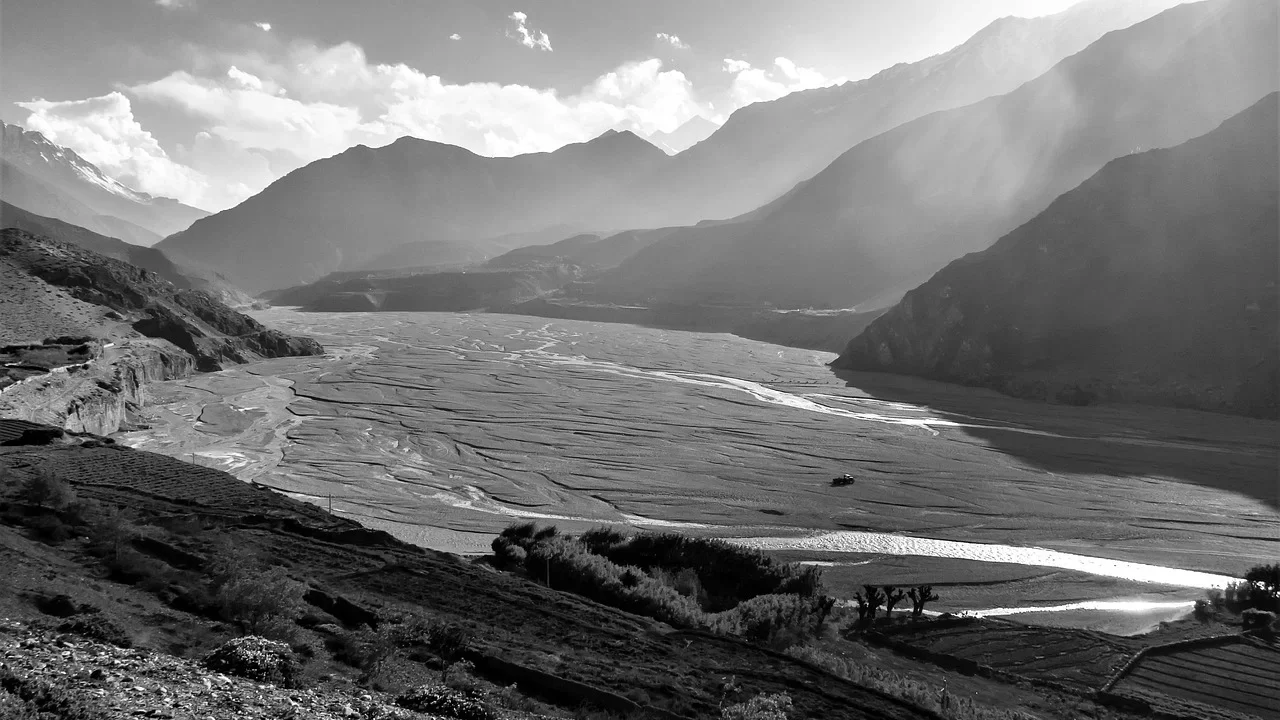 Valley, river, mountains, nature, black and white, nepal, kagbeni, mustang, travel, adventure, landscape
